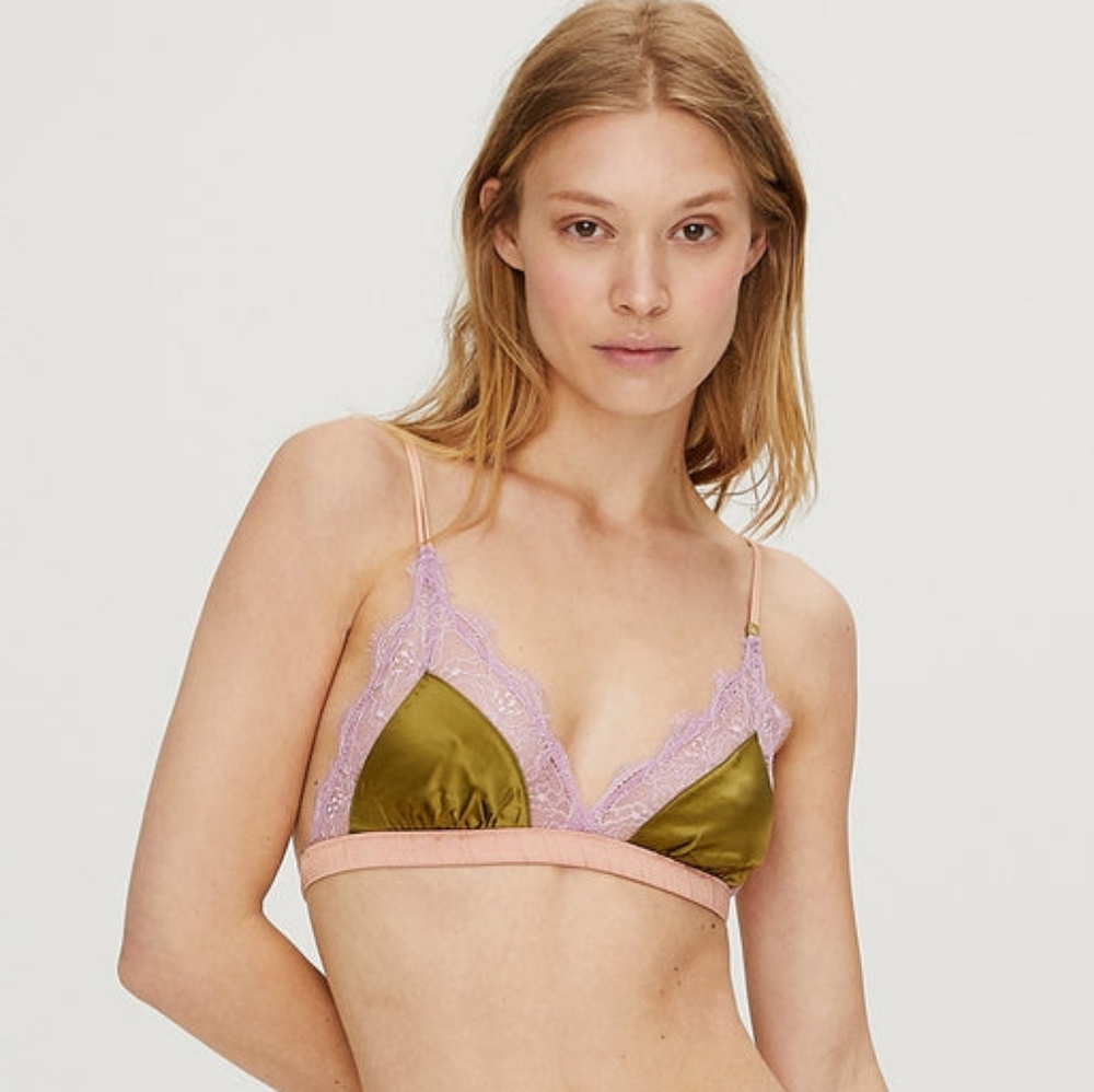 Love Stories. 'Love Lace Bra' *** See Pics for Sizing.